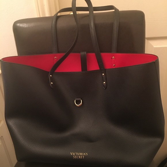 Victoria’s Secret Black Tote (w/pouch) - Picture 3 of 4